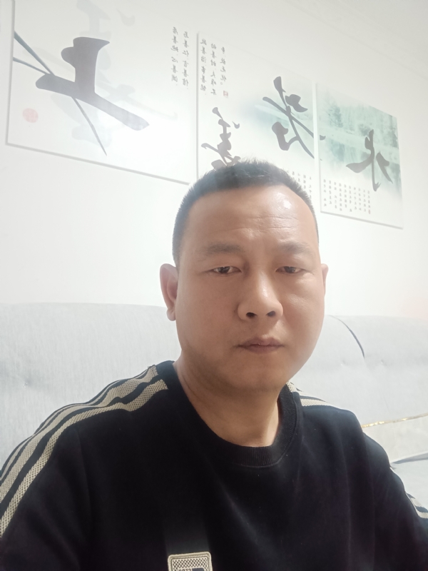 静度流年的第一张照片--泰安相亲服务中心