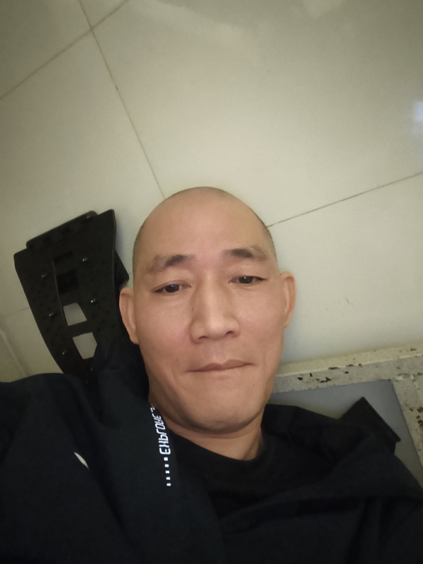 hdj的第一张照片--泰安相亲服务中心