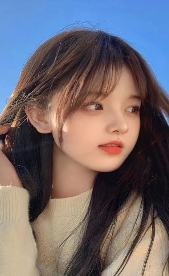 莓莓的第一张照片--泰安相亲服务中心