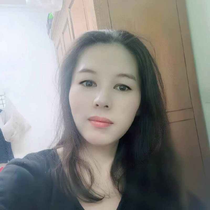 玲子的第一张照片--泰安相亲服务中心